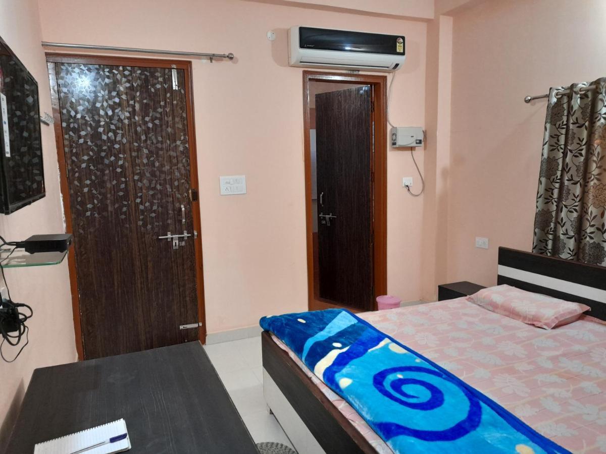 גוואליור Govind Niwas Home Stay מראה חיצוני תמונה