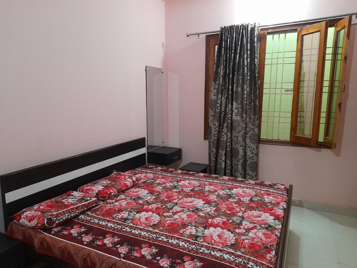 גוואליור Govind Niwas Home Stay מראה חיצוני תמונה