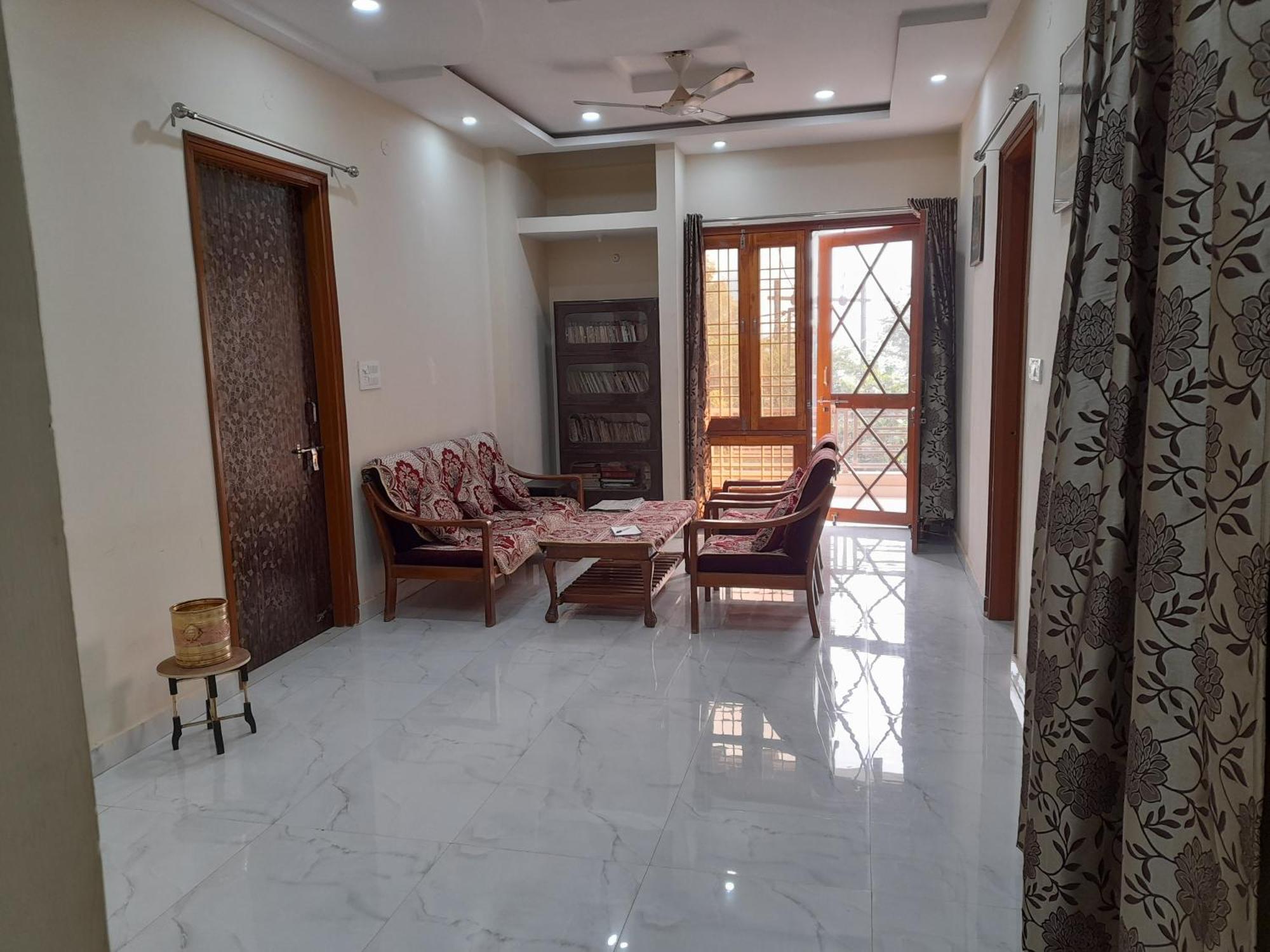 גוואליור Govind Niwas Home Stay מראה חיצוני תמונה
