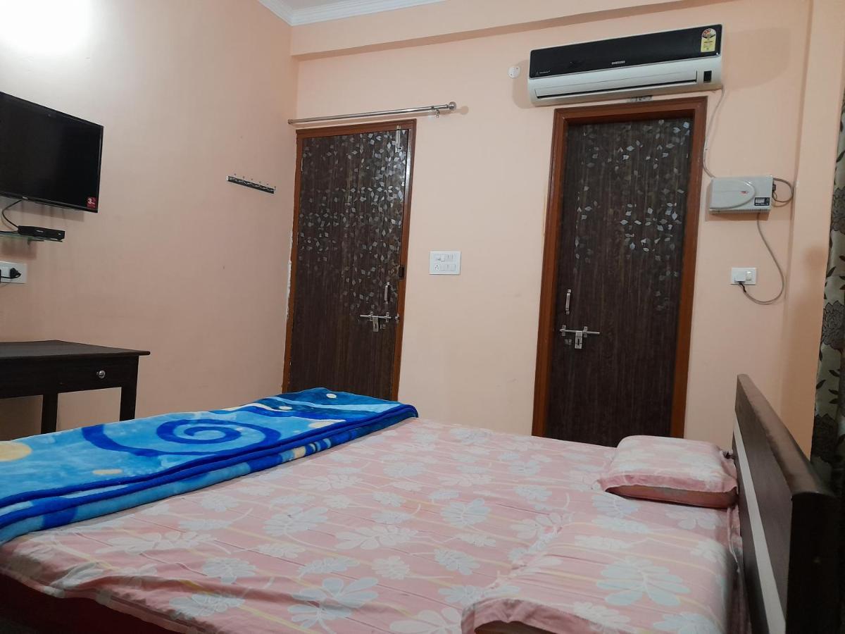 גוואליור Govind Niwas Home Stay מראה חיצוני תמונה