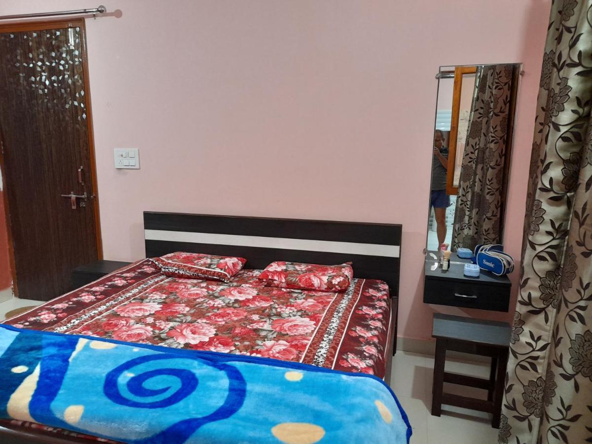 גוואליור Govind Niwas Home Stay מראה חיצוני תמונה