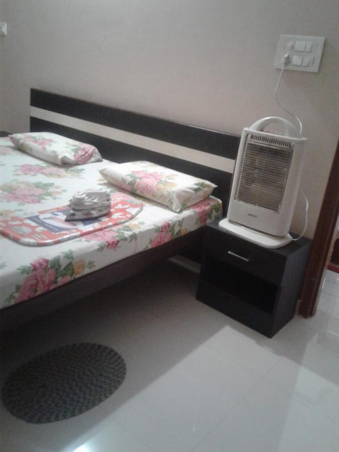גוואליור Govind Niwas Home Stay מראה חיצוני תמונה